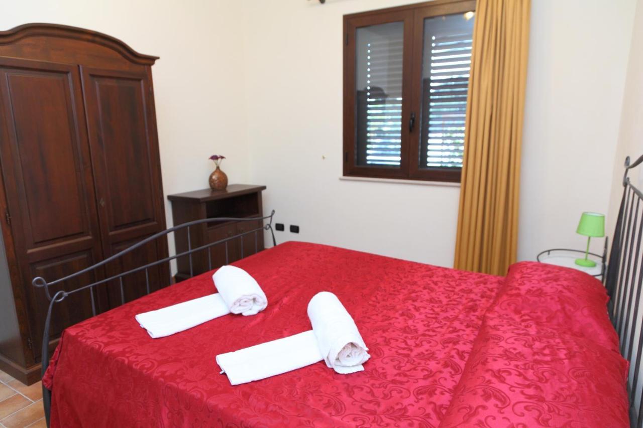 Sikelios Apartments Cefalu Luaran gambar