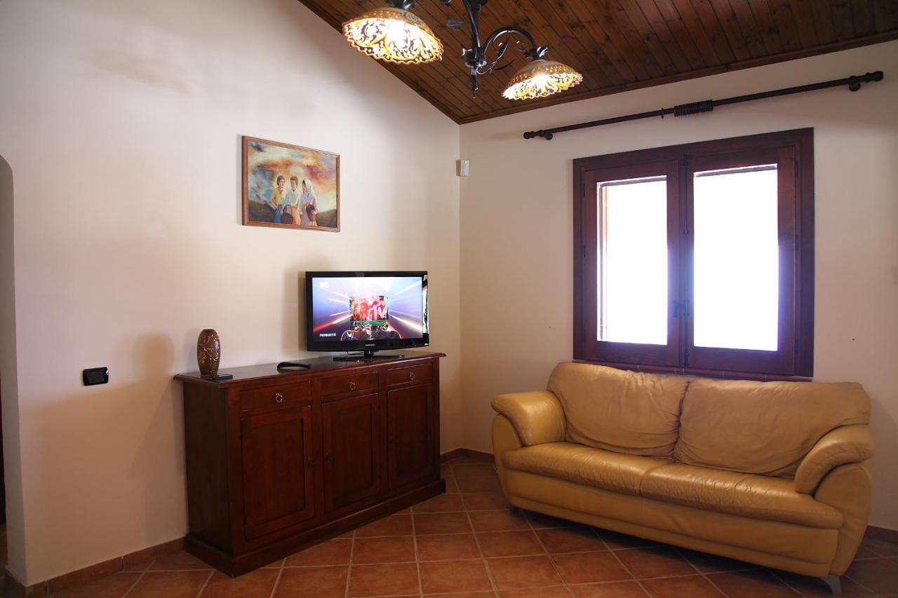 Sikelios Apartments Cefalu Luaran gambar