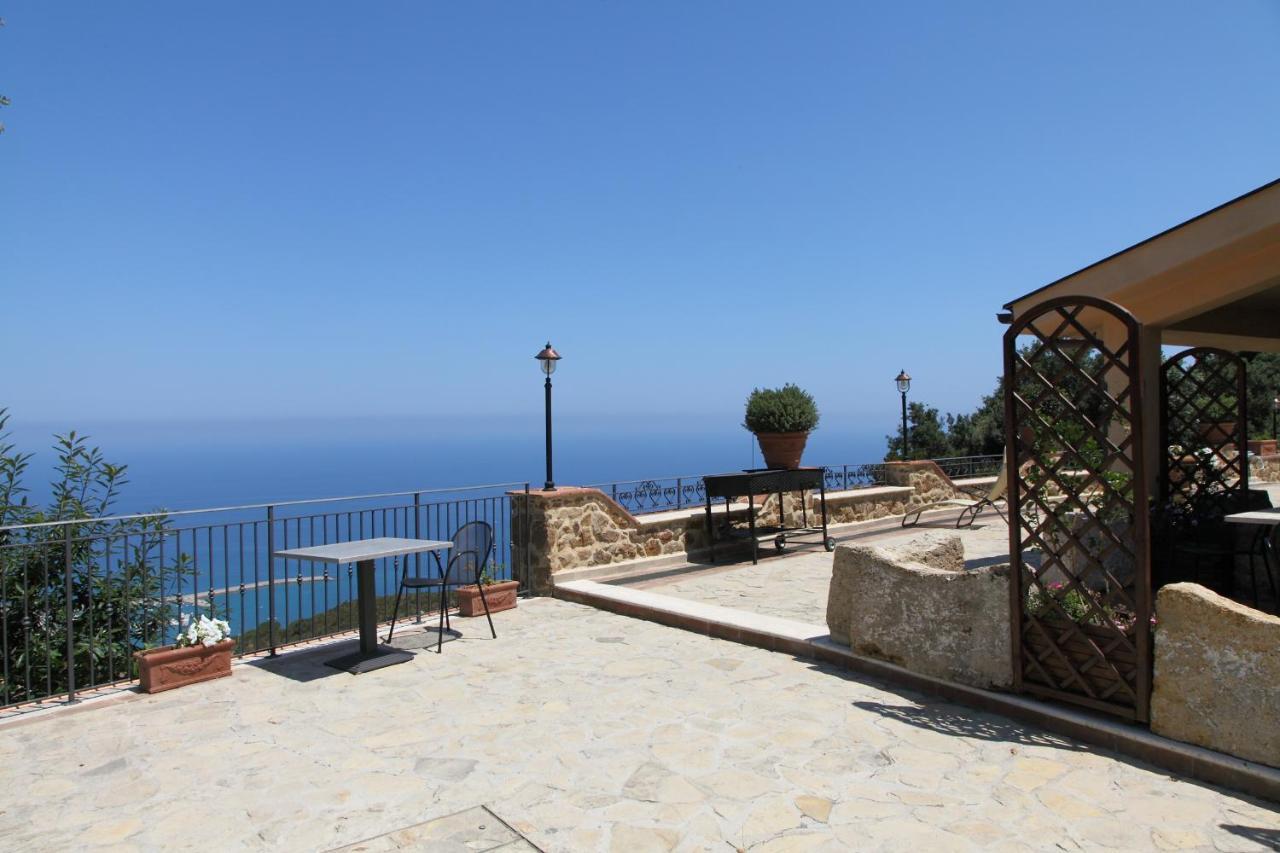 Sikelios Apartments Cefalu Luaran gambar