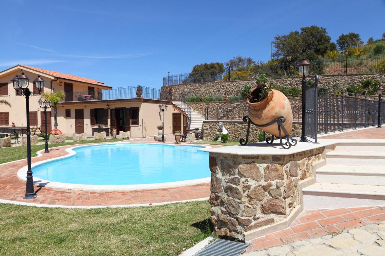 Sikelios Apartments Cefalu Luaran gambar