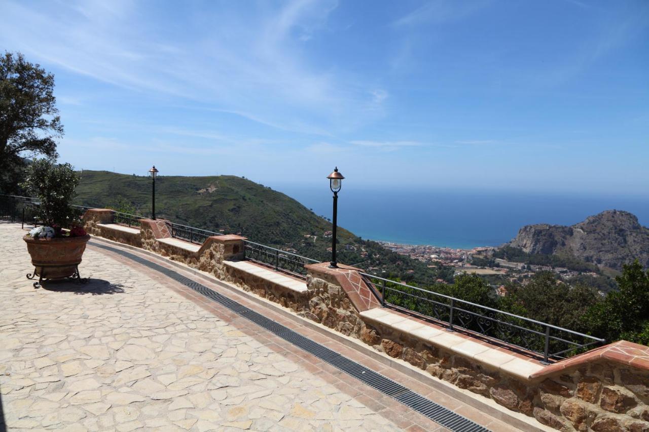 Sikelios Apartments Cefalu Luaran gambar