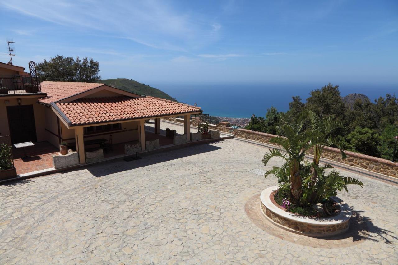 Sikelios Apartments Cefalu Luaran gambar